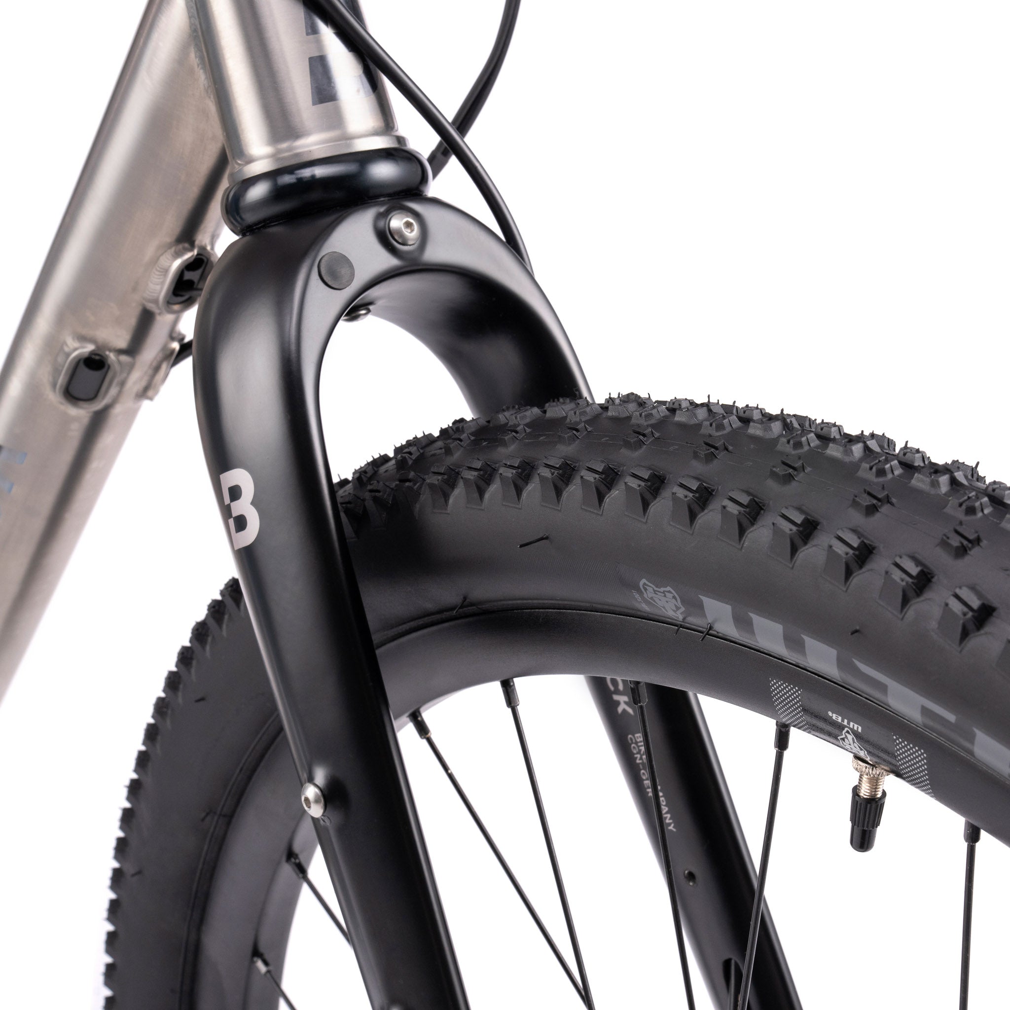 bombtrack-hook-ext-ti-titan-gravelbike image 6